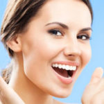 4 Quick and Easy Tips for a Whiter Smile